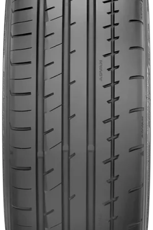 Clearance Yokohama Advan Apex V601 Tire - 295/30R19 100Y